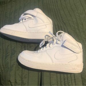 Nike Mid Top Air Force Ones
